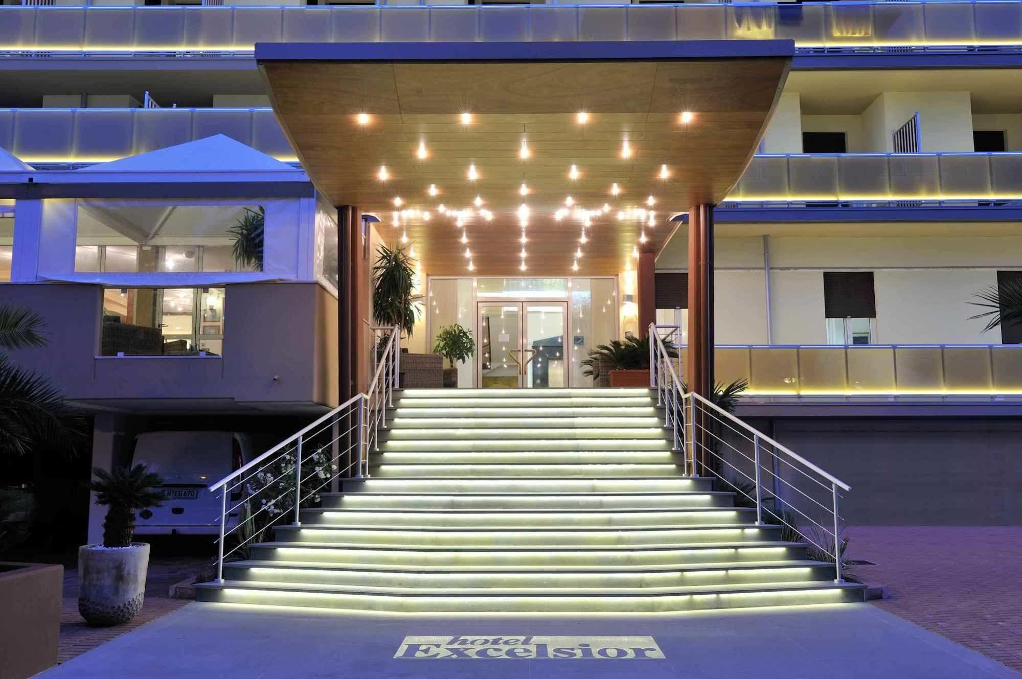 Hotel Excelsior